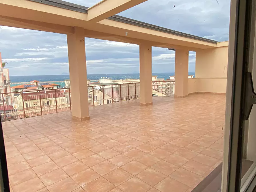 Immagine 2 di Appartamento in vendita  in Via Medici a Sant'agata Di Militello