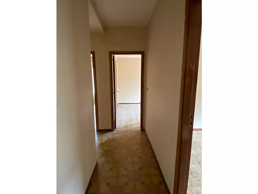 Immagine 38 di Appartamento in vendita  in Via Medici a Sant'agata Di Militello