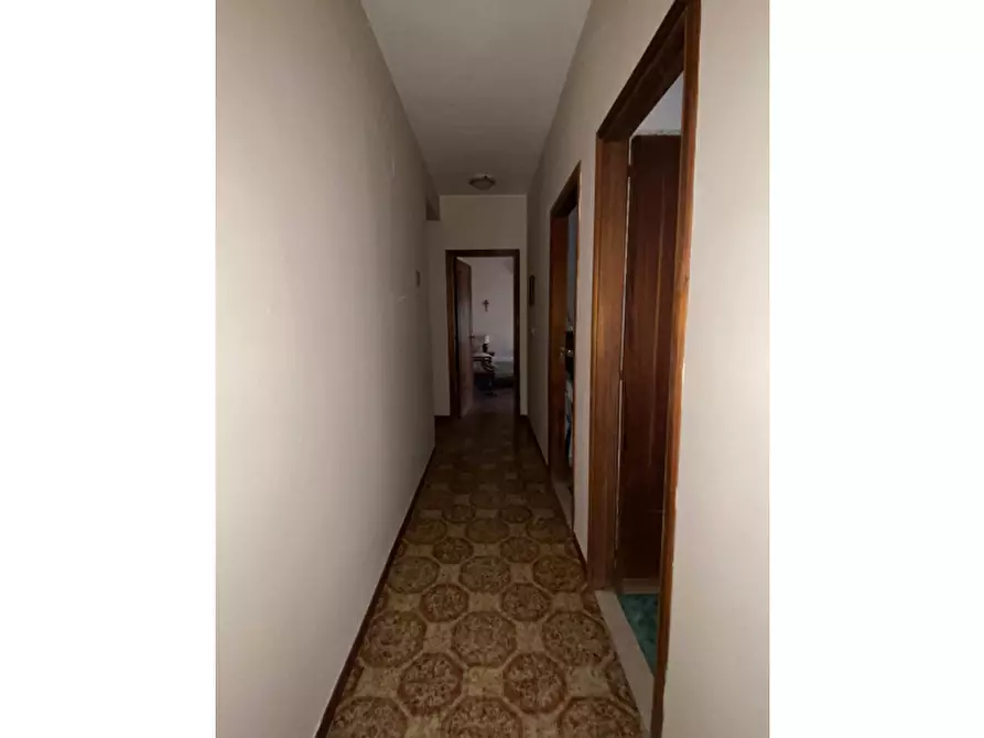 Immagine 5 di Appartamento in vendita  in Via Medici a Sant'agata Di Militello