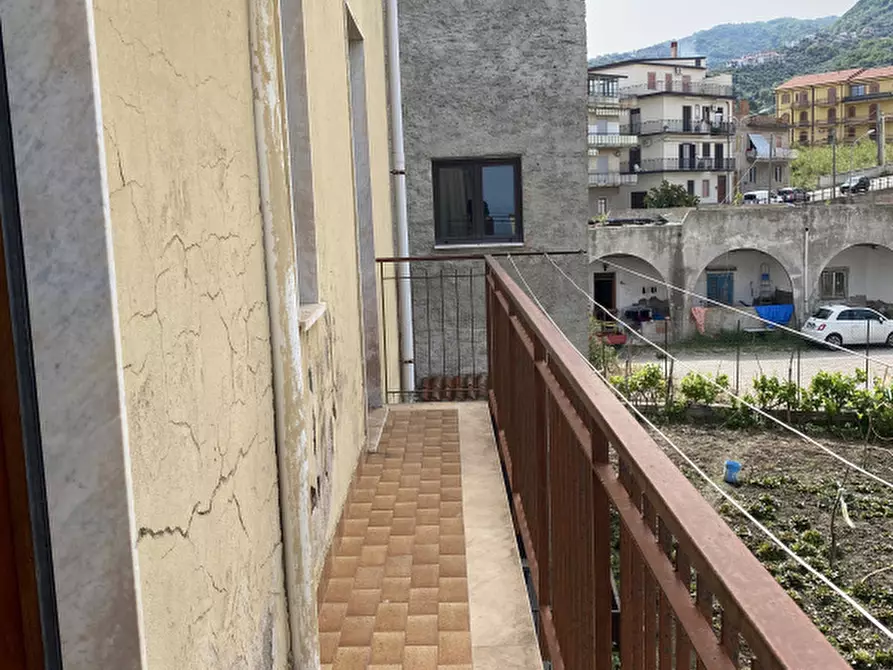 Immagine 9 di Appartamento in vendita  in Via Telegrafo a Sant'agata Di Militello