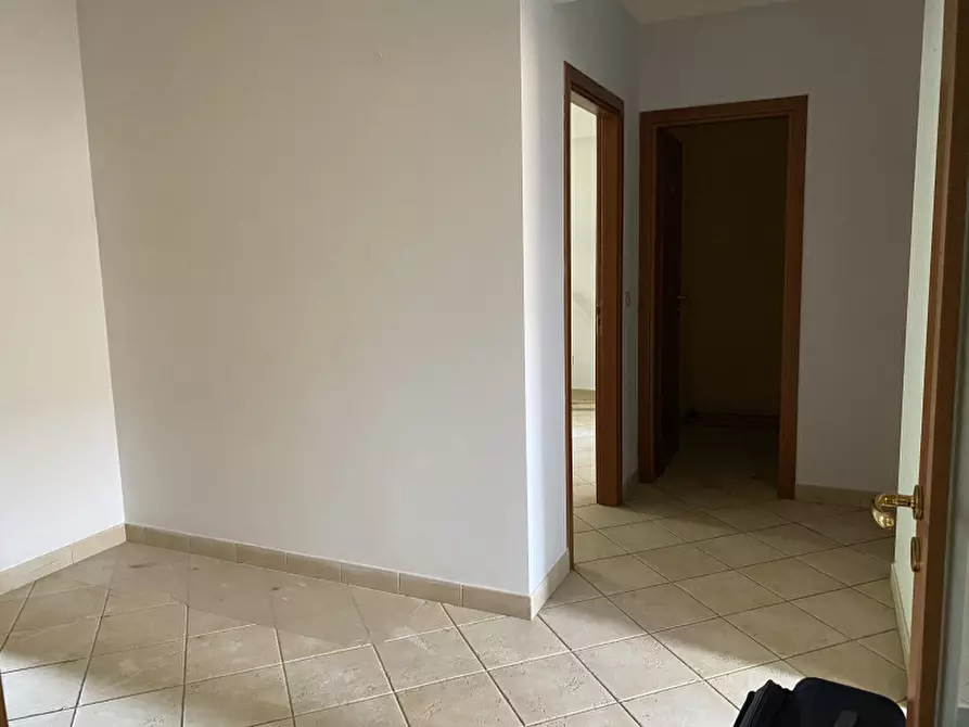 Immagine 3 di Ufficio in affitto  in Via Cappuccinelli a Sant'agata Di Militello