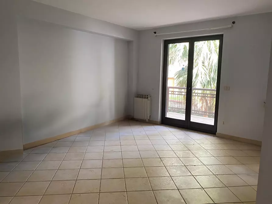 Immagine 9 di Ufficio in affitto  in Via Cappuccinelli a Sant'agata Di Militello