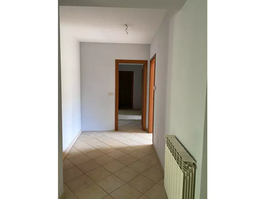 Immagine 11 di Ufficio in affitto  in Via Cappuccinelli a Sant'agata Di Militello