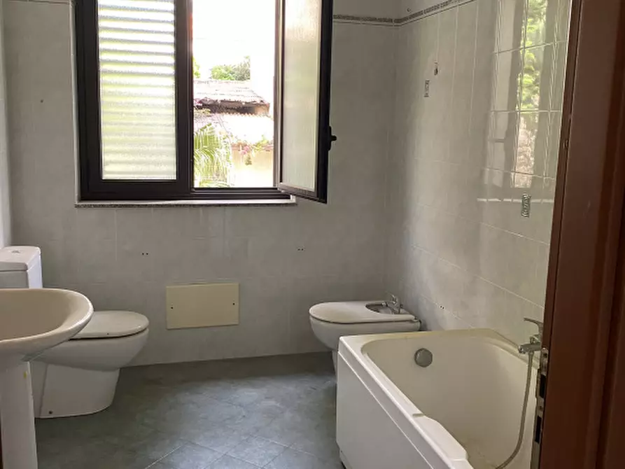 Immagine 12 di Ufficio in affitto  in Via Cappuccinelli a Sant'agata Di Militello