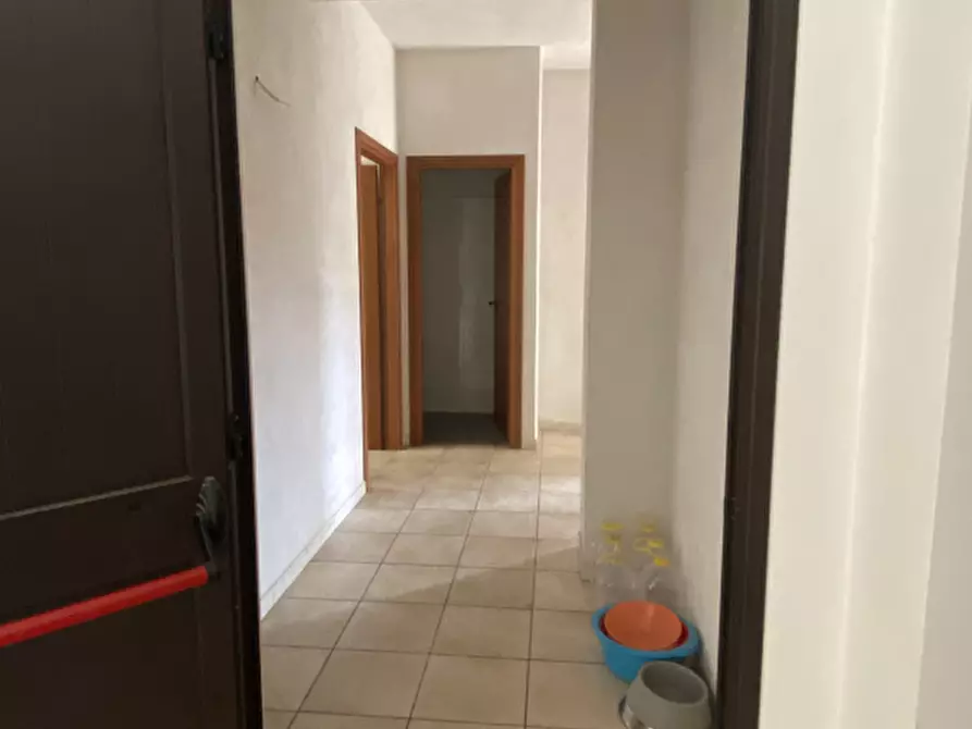 Immagine 3 di Ufficio in affitto  in Via Cappuccinelli a Sant'agata Di Militello