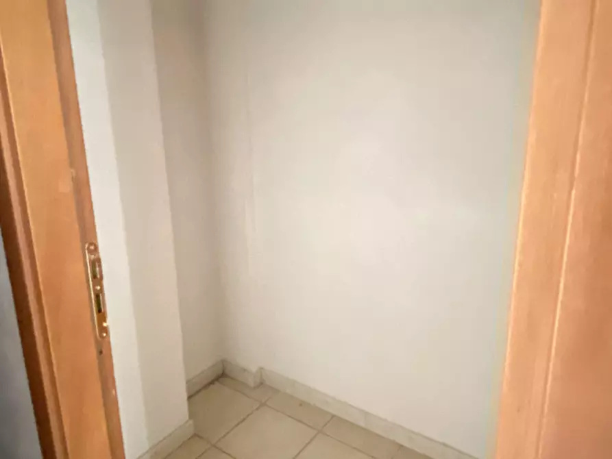 Immagine 4 di Ufficio in affitto  in Via Cappuccinelli a Sant'agata Di Militello