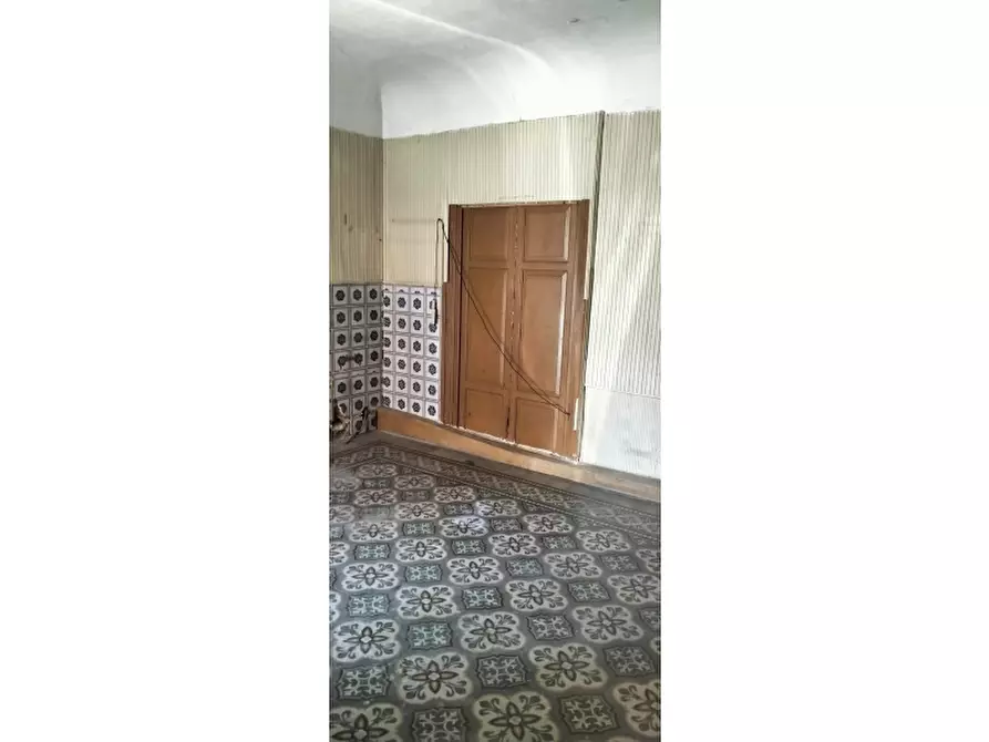 Immagine 3 di Negozio in affitto  in Via Villagrazia a Palermo