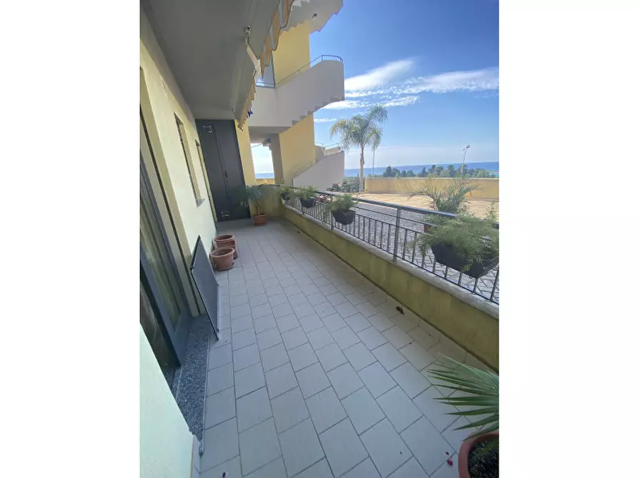 Immagine 17 di Appartamento in vendita  in Contrada Cuccubello a Sant'agata Di Militello