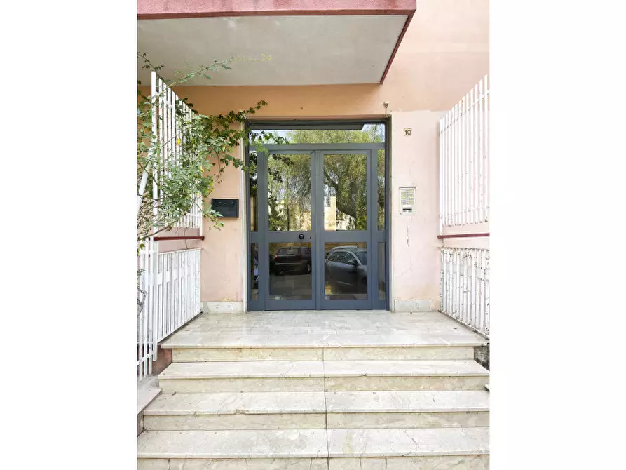 Immagine 33 di Appartamento in vendita  in Via Vincenzo Ajovalasit a Palermo