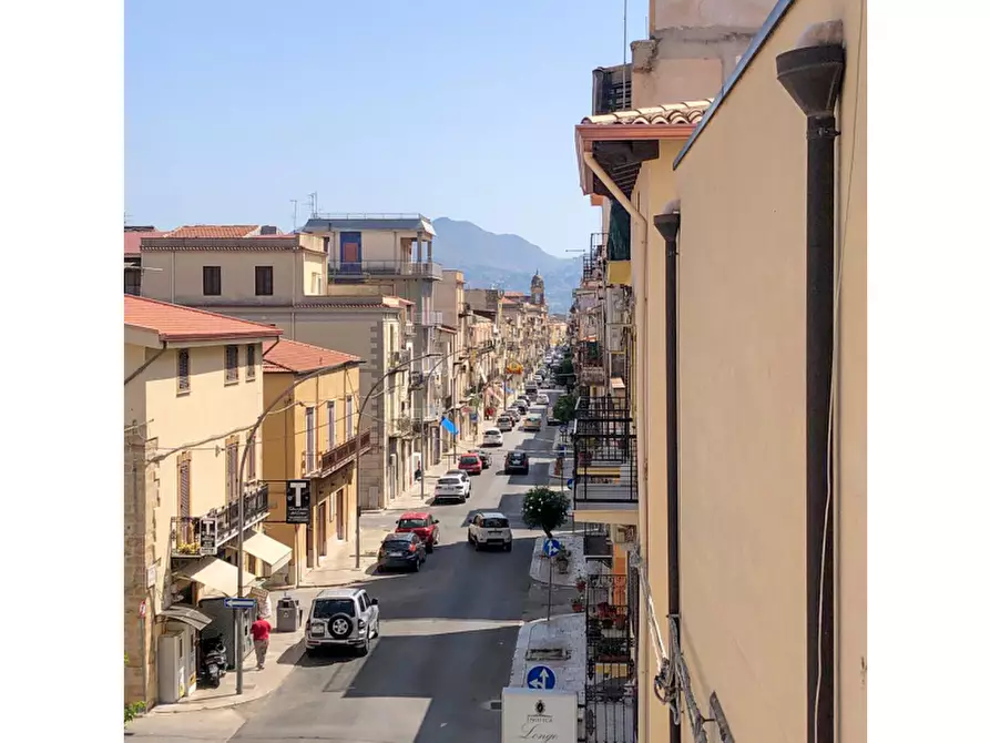 Immagine 6 di Appartamento in vendita  in Corso dei Mille a Partinico