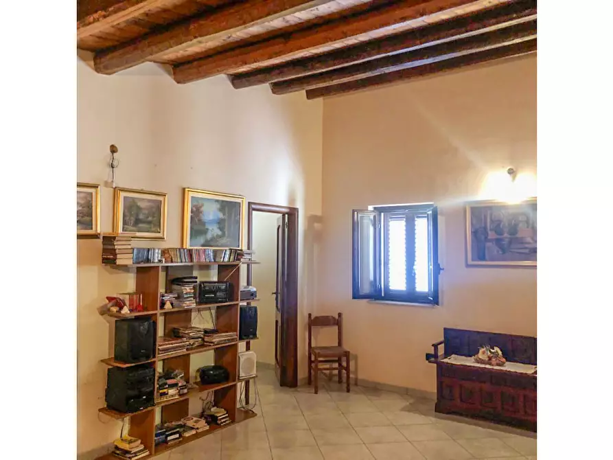 Immagine 10 di Appartamento in vendita  in Corso dei Mille a Partinico