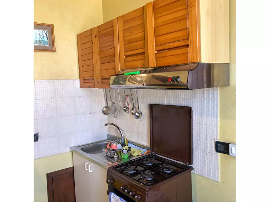 Immagine 11 di Appartamento in vendita  in Corso dei Mille a Partinico