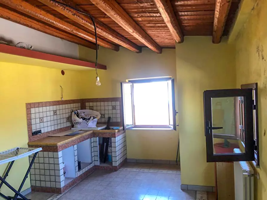 Immagine 21 di Appartamento in vendita  in Corso dei Mille a Partinico