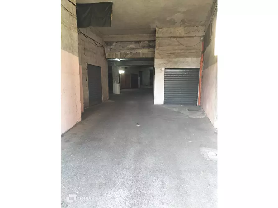 Immagine 2 di Box auto in vendita  in Via Giovanni Fattori a Catania