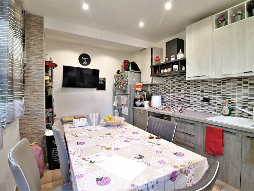 Immagine 6 di Appartamento in vendita  in Via Giovanni Verga a Casteldaccia