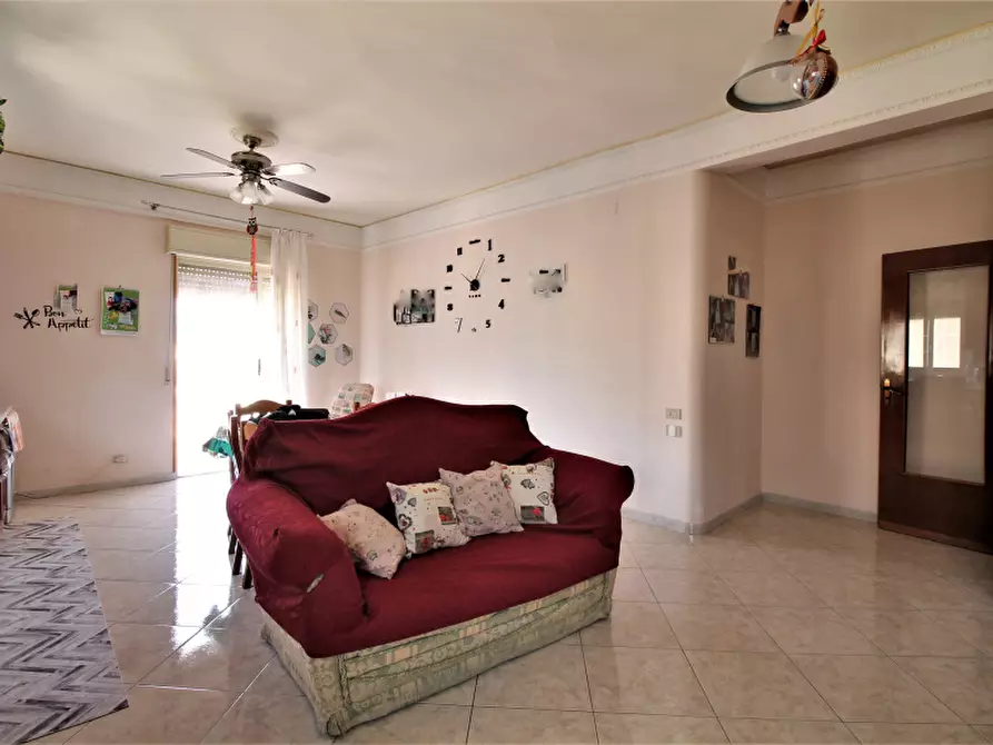 Immagine 5 di Appartamento in vendita  in Via La Masa a Bagheria