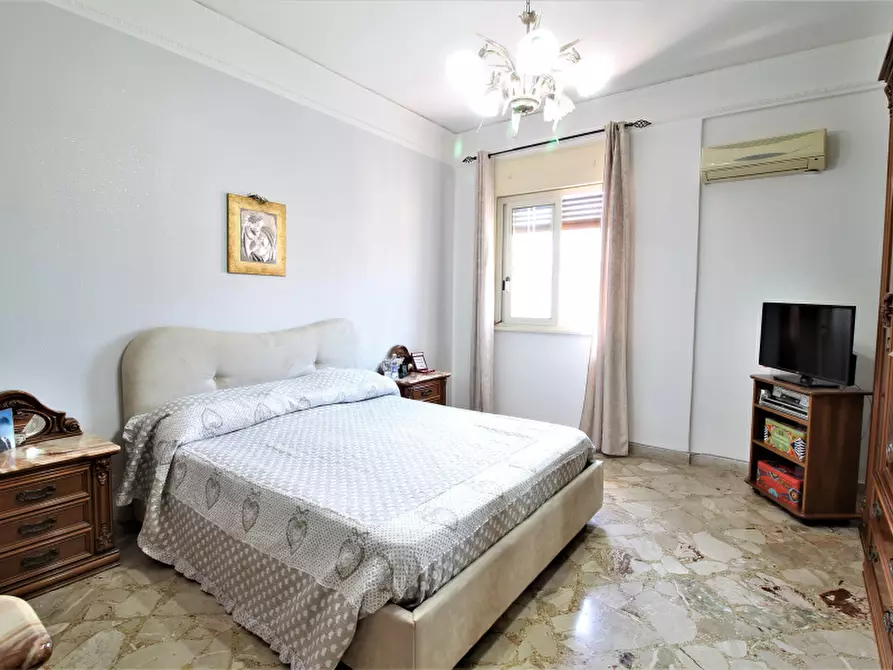 Immagine 12 di Appartamento in vendita  in Via La Masa a Bagheria