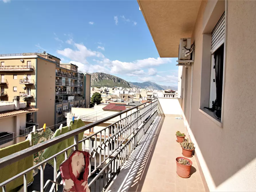 Immagine 16 di Appartamento in vendita  in Via La Masa a Bagheria