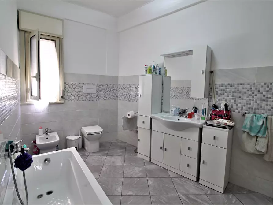 Immagine 18 di Appartamento in vendita  in Via La Masa a Bagheria