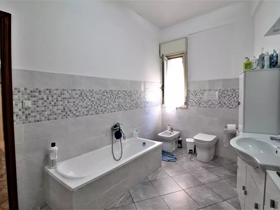 Immagine 19 di Appartamento in vendita  in Via La Masa a Bagheria