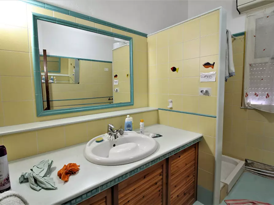 Immagine 21 di Appartamento in vendita  in Via La Masa a Bagheria