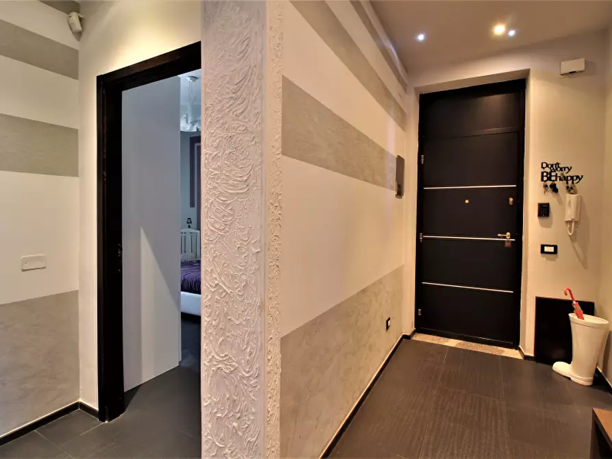 Immagine 10 di Appartamento in vendita  in Via Giovanni Verga a Bagheria