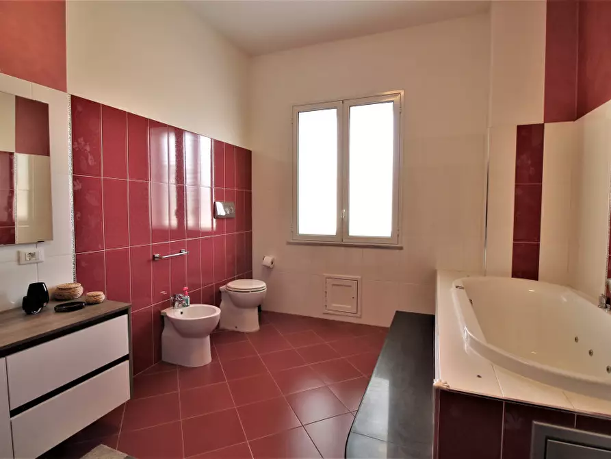 Immagine 17 di Appartamento in vendita  in Via Giovanni Verga a Bagheria