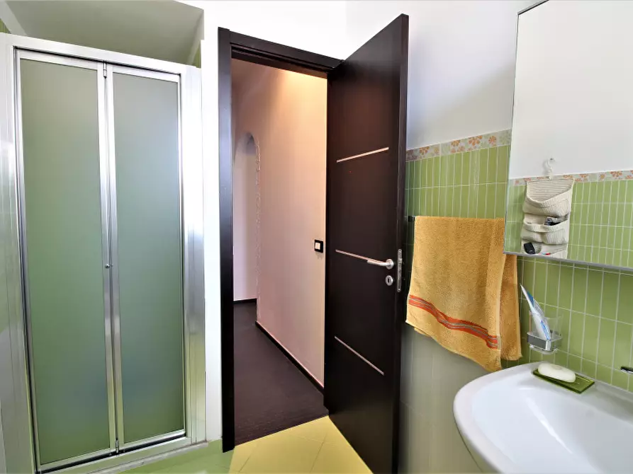 Immagine 21 di Appartamento in vendita  in Via Giovanni Verga a Bagheria