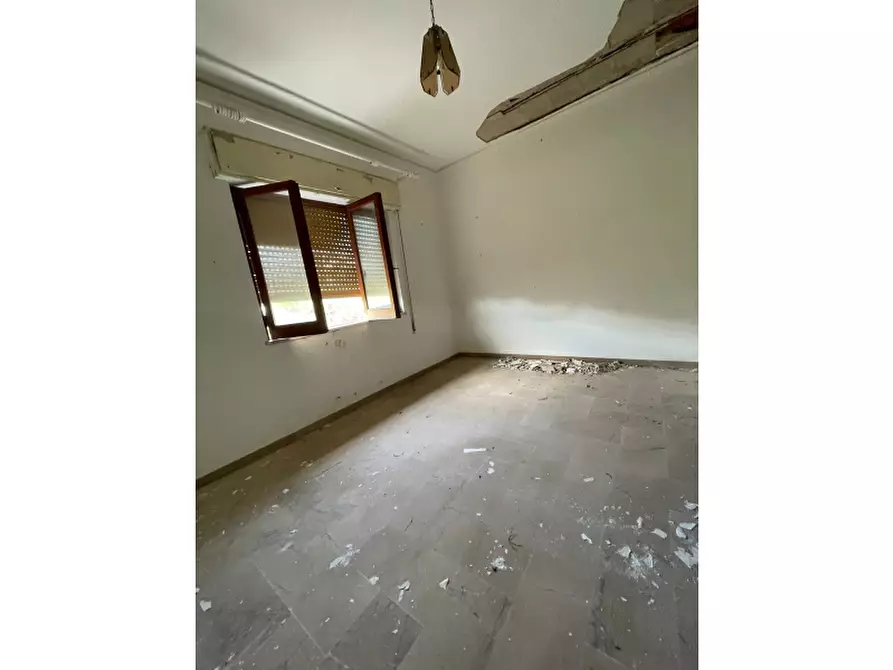 Immagine 22 di Appartamento in vendita  in SS113 a Trabia