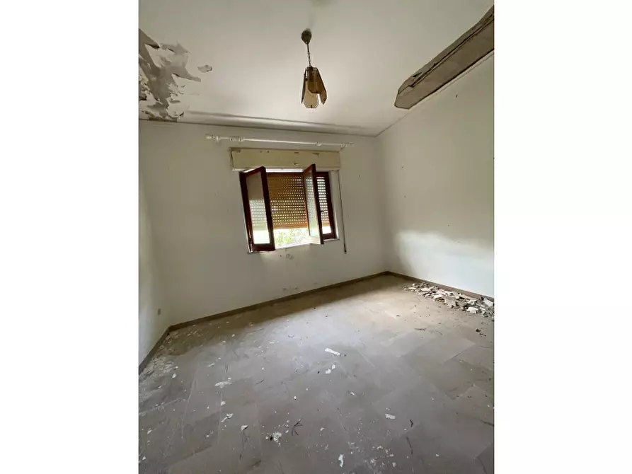 Immagine 24 di Appartamento in vendita  in SS113 a Trabia