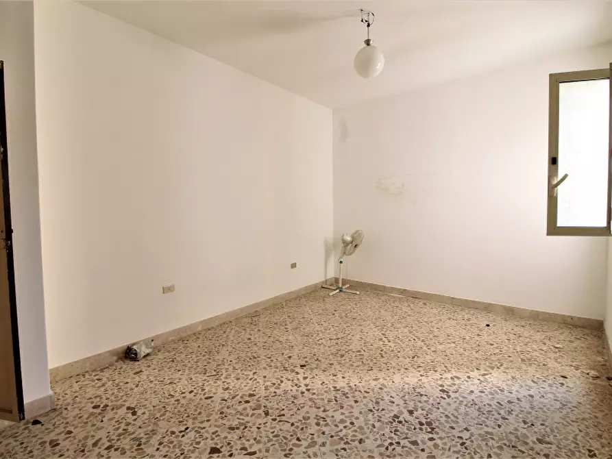 Immagine 14 di Appartamento in vendita  in Via Arco Santa Rosalia a Bagheria