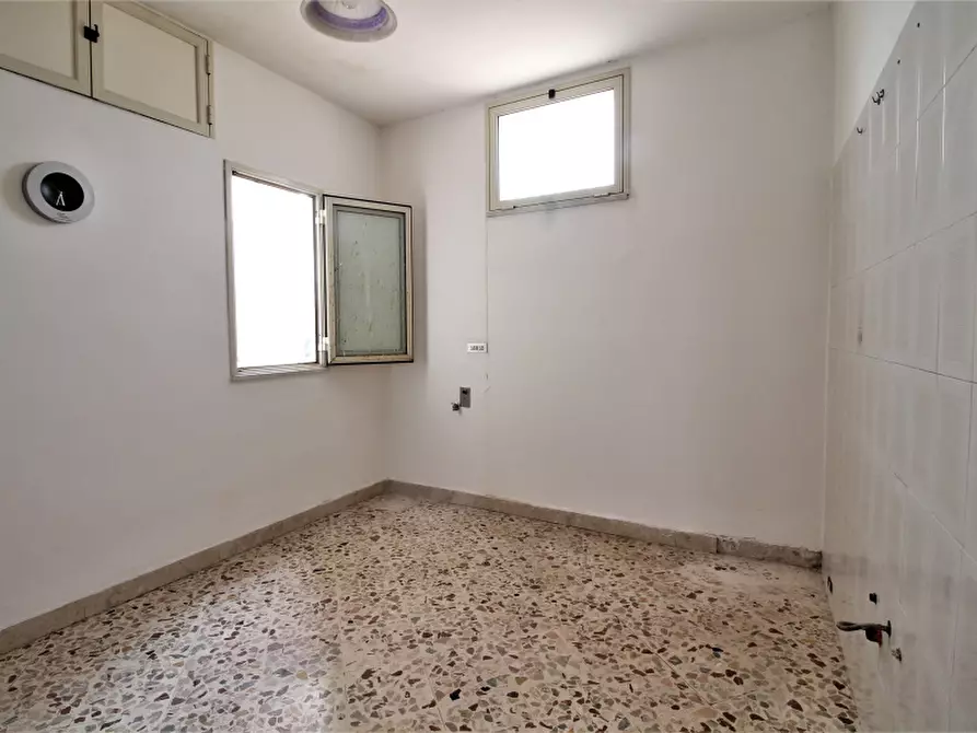 Immagine 16 di Appartamento in vendita  in Via Arco Santa Rosalia a Bagheria
