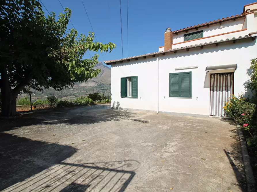 Immagine 6 di Villa in vendita  in Contrada Quaranta Salme a Termini Imerese