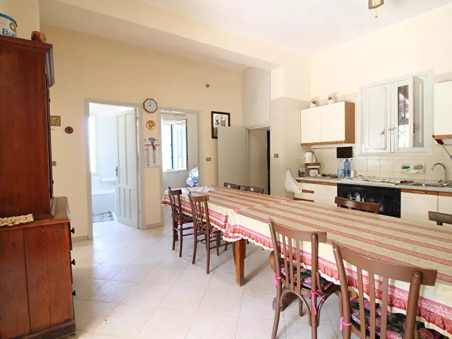 Immagine 17 di Villa in vendita  in Contrada Quaranta Salme a Termini Imerese