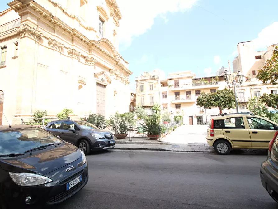 Immagine 9 di Ufficio in vendita  in Piazza Matrice a Bagheria