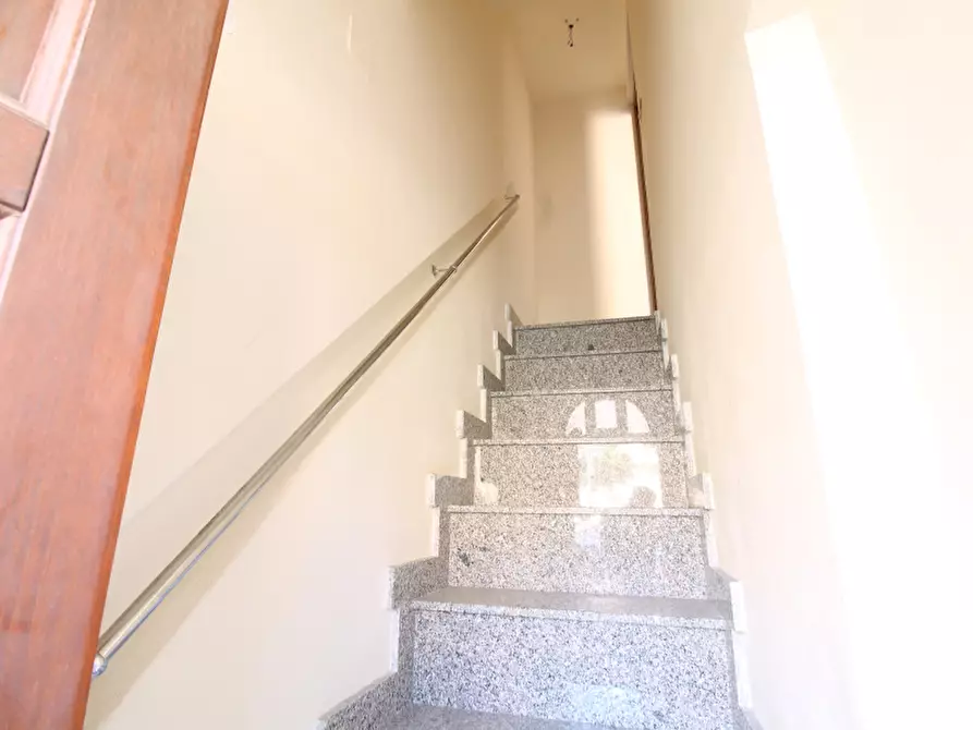 Immagine 10 di Ufficio in vendita  in Piazza Matrice a Bagheria