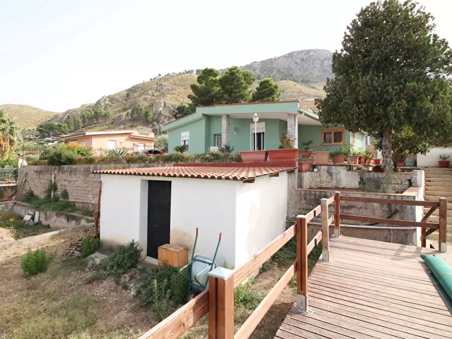 Immagine 35 di Villa in vendita  in Via Grotta Mazzamuto 12 a Altavilla Milicia