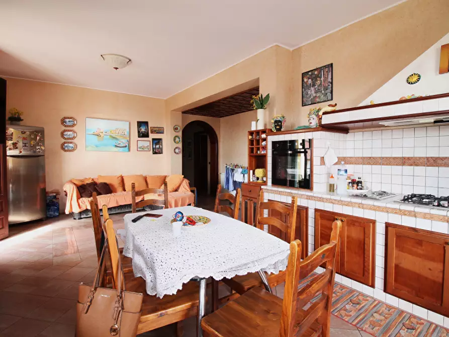 Immagine 7 di Appartamento in vendita  in Via Raffaello Sanzio a Santa Flavia