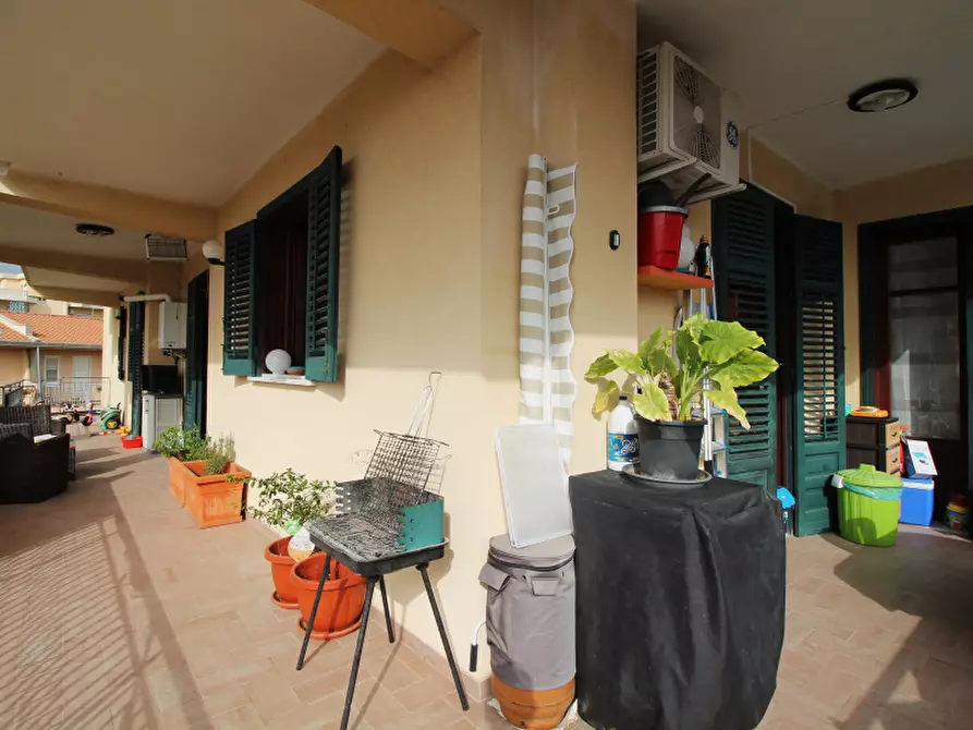 Immagine 9 di Appartamento in vendita  in Via Raffaello Sanzio a Santa Flavia