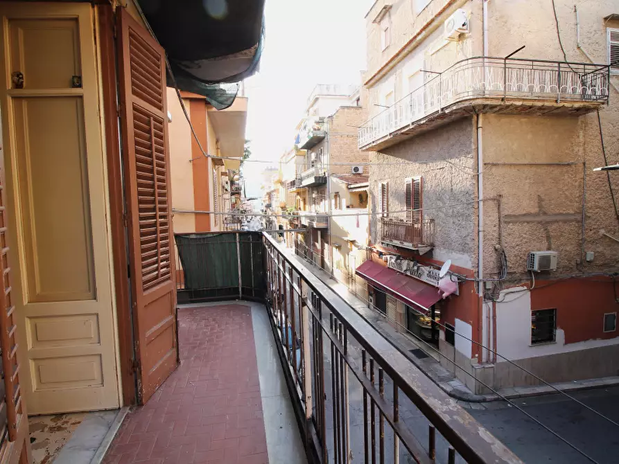 Immagine 14 di Appartamento in vendita  in Via Milazzo a Bagheria