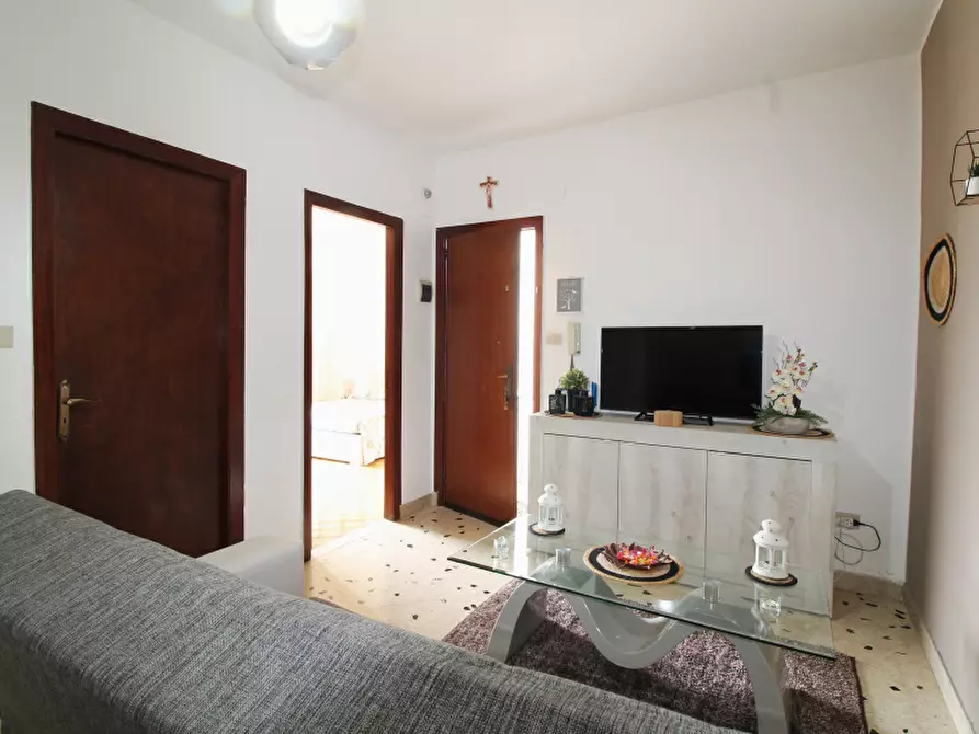 Immagine 4 di Appartamento in vendita  in Via Giovanni Girgenti a Bagheria