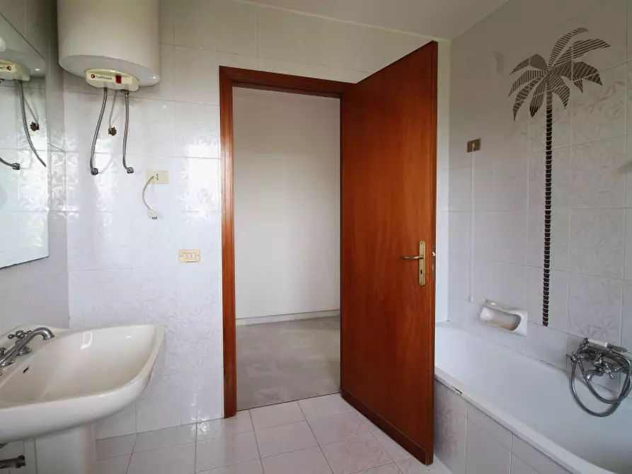 Immagine 28 di Appartamento in vendita  a Santa Flavia