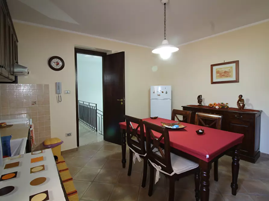 Immagine 20 di Villa in vendita  in Piazza Antico Pozzo a Casteldaccia