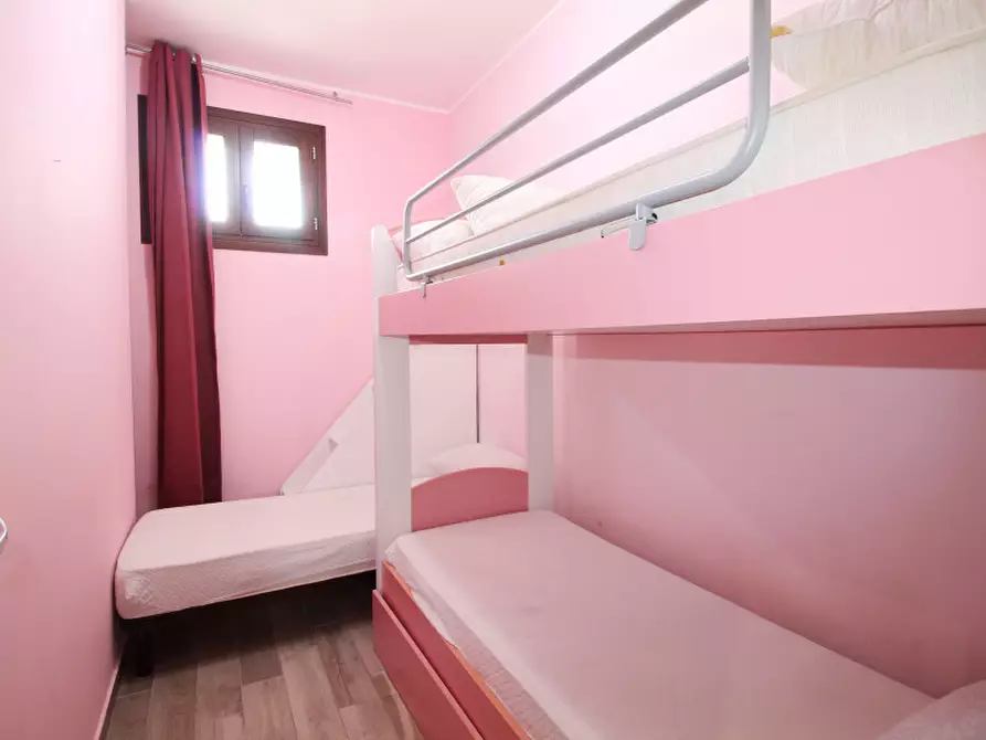 Immagine 18 di Villa in vendita  in Autostrada Messina-Palermo a Campofelice Di Roccella