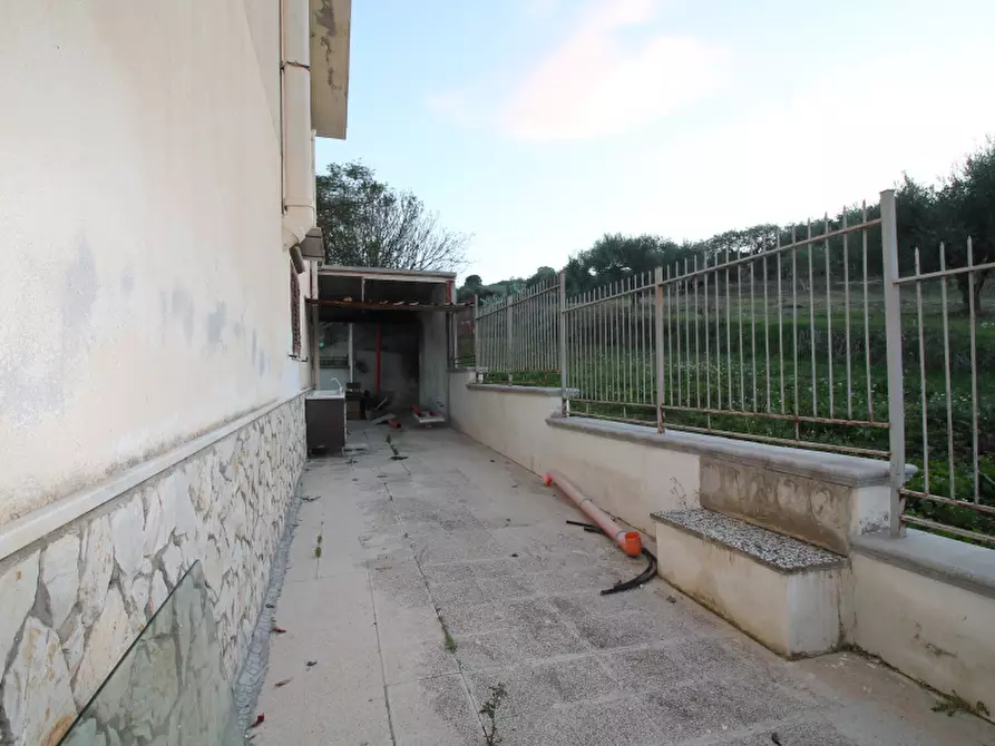 Immagine 5 di Villa in vendita  in Strada Corvo a Casteldaccia