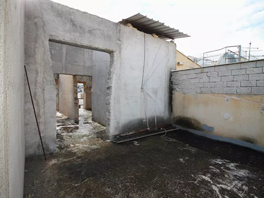 Immagine 5 di Appartamento in vendita  in Corso Umberto I a Bagheria