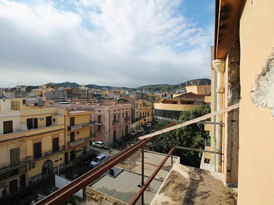Immagine 11 di Appartamento in vendita  in Corso Umberto I a Bagheria