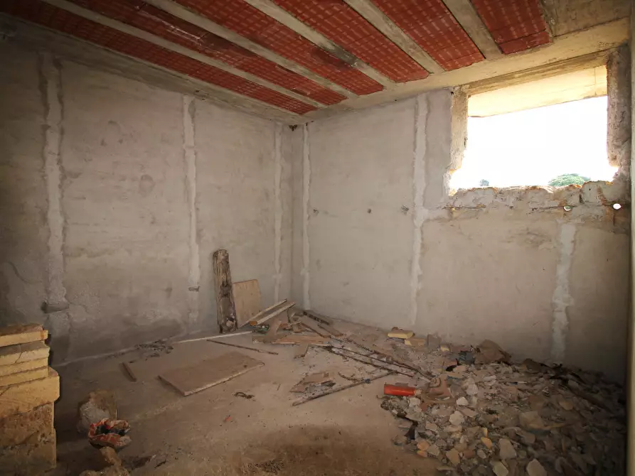 Immagine 14 di Appartamento in vendita  in Corso Umberto I a Bagheria