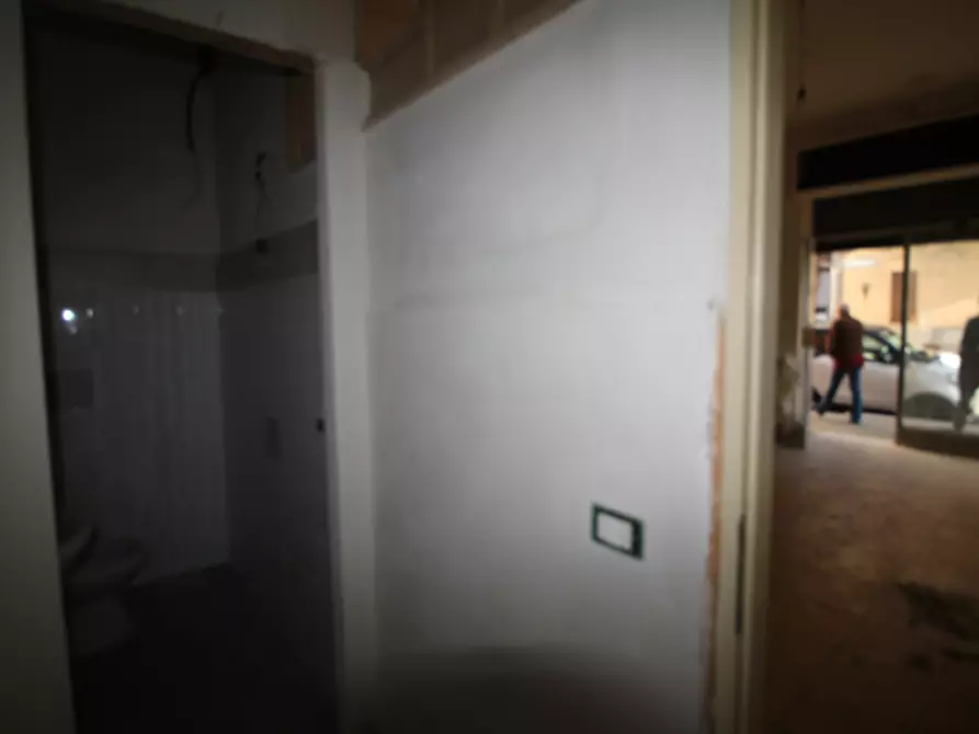 Immagine 8 di Laboratorio in affitto  in Via Allò a Casteldaccia