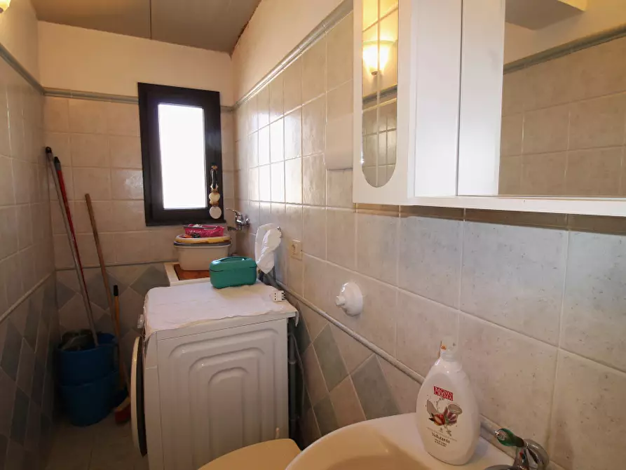 Immagine 9 di Villa in vendita  in Via Caronia a Bagheria